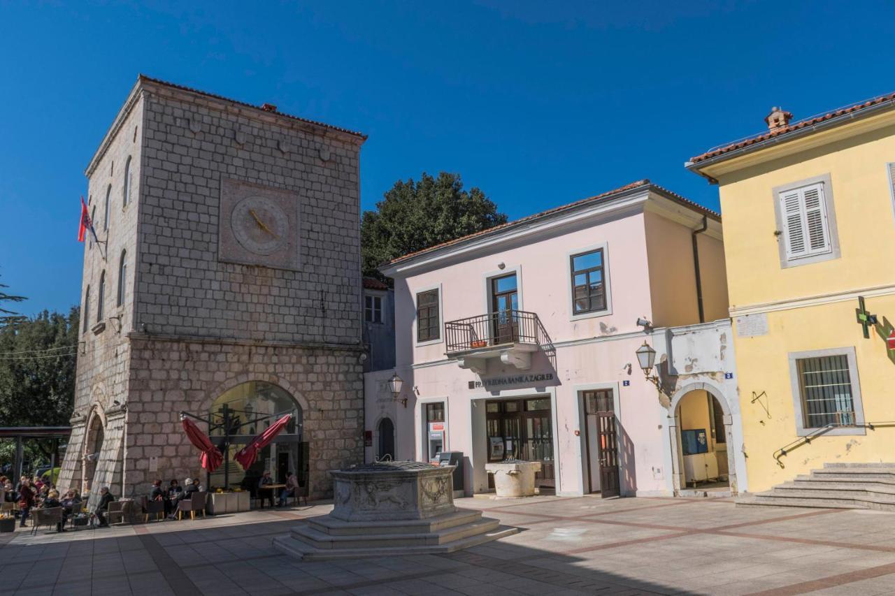 Apartments Punta & Vista In Krk Krk Town Exterior photo