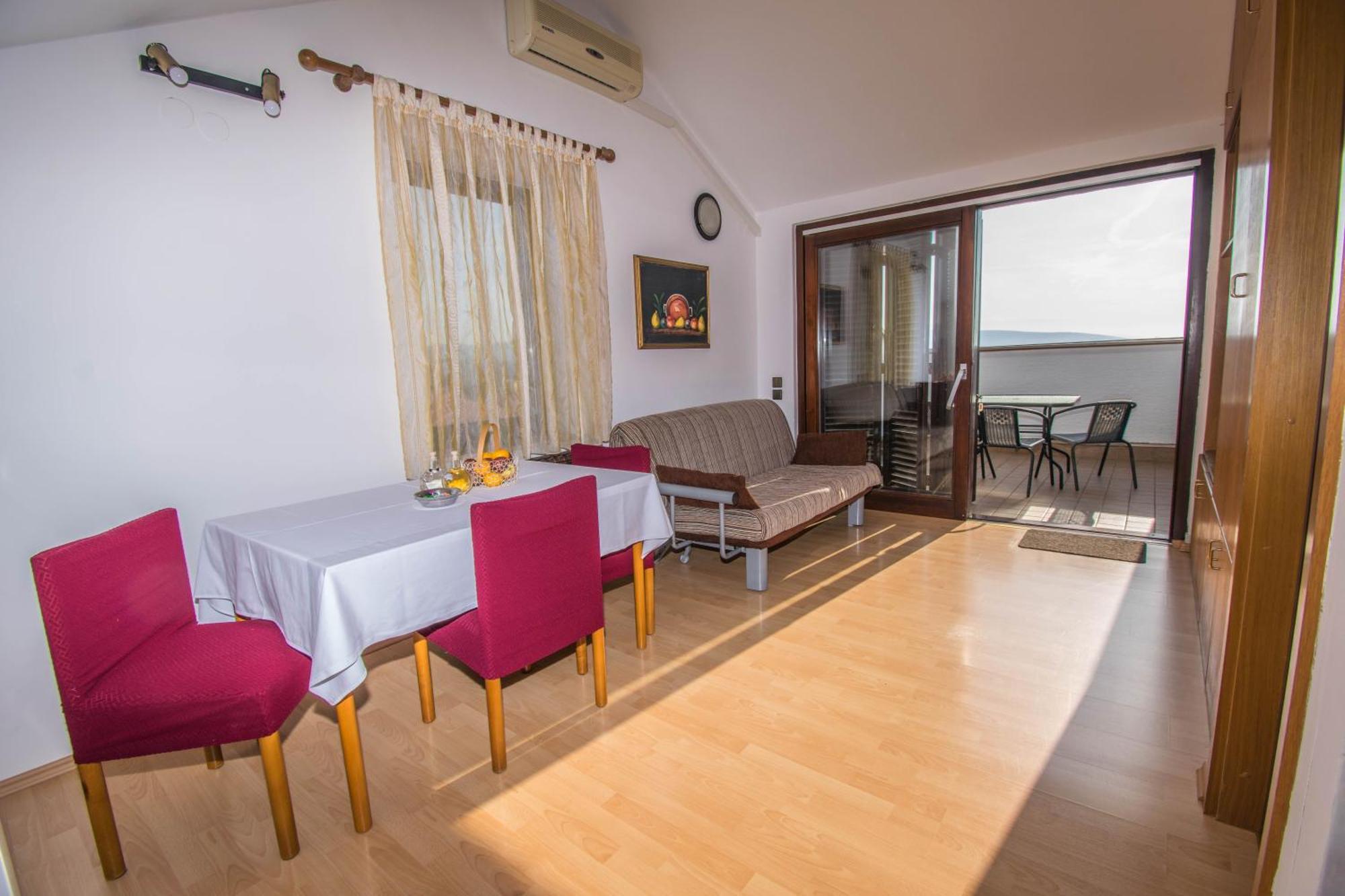 Apartments Punta & Vista In Krk Krk Town Exterior photo