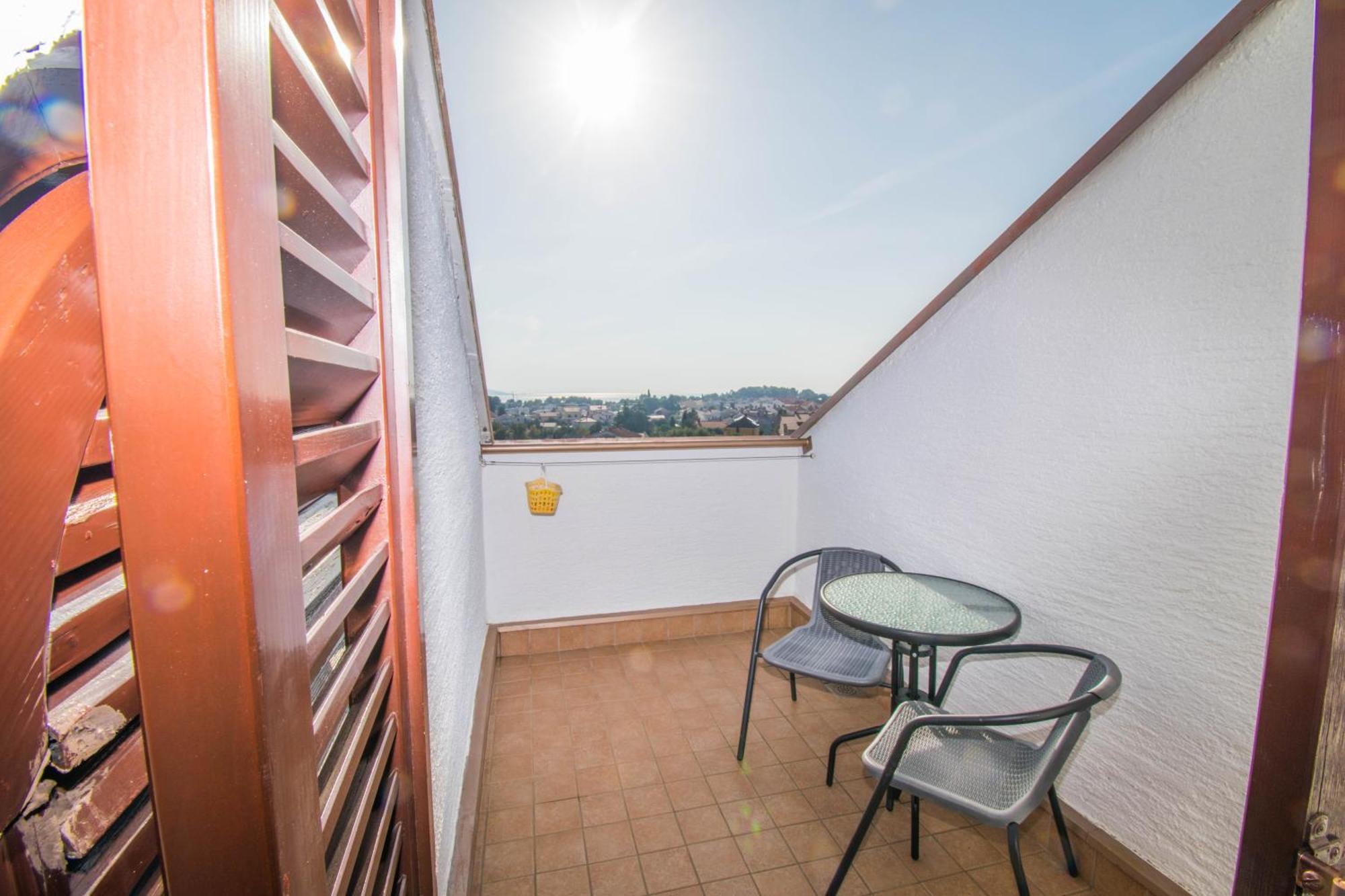 Apartments Punta & Vista In Krk Krk Town Exterior photo
