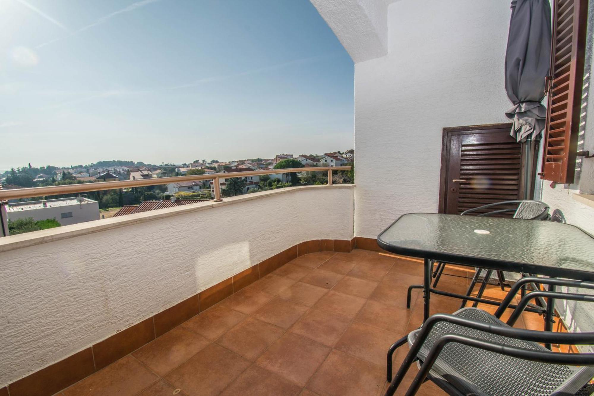 Apartments Punta & Vista In Krk Krk Town Exterior photo