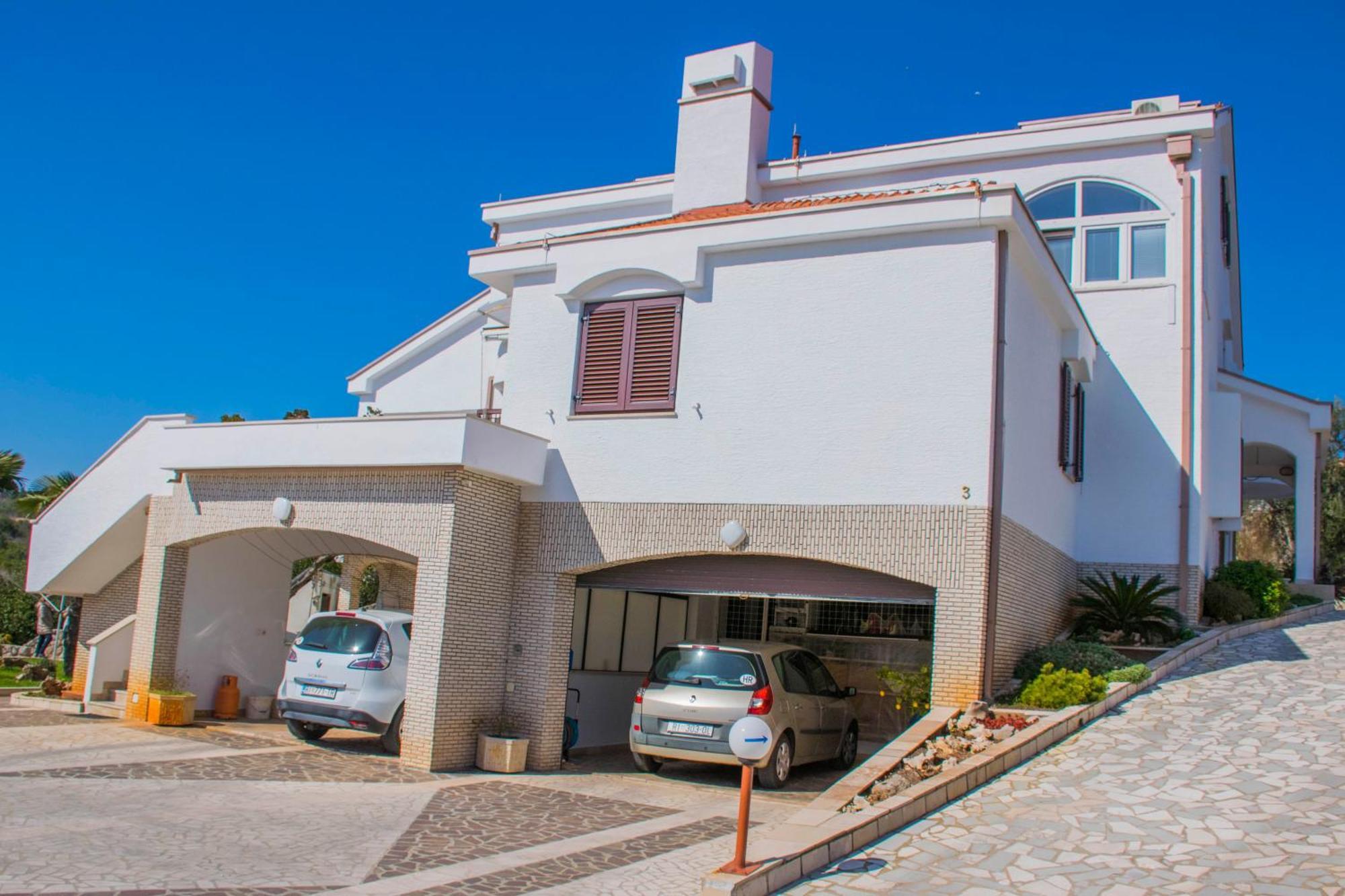 Apartments Punta & Vista In Krk Krk Town Exterior photo